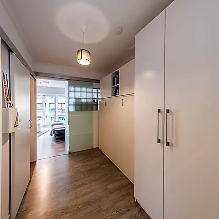 Spacious With Separate Sleeping Area Daire Middelkerke